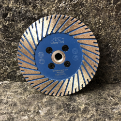 Алмазний універсальний диск “Зачисний“ Huang Chang 125 мм М14