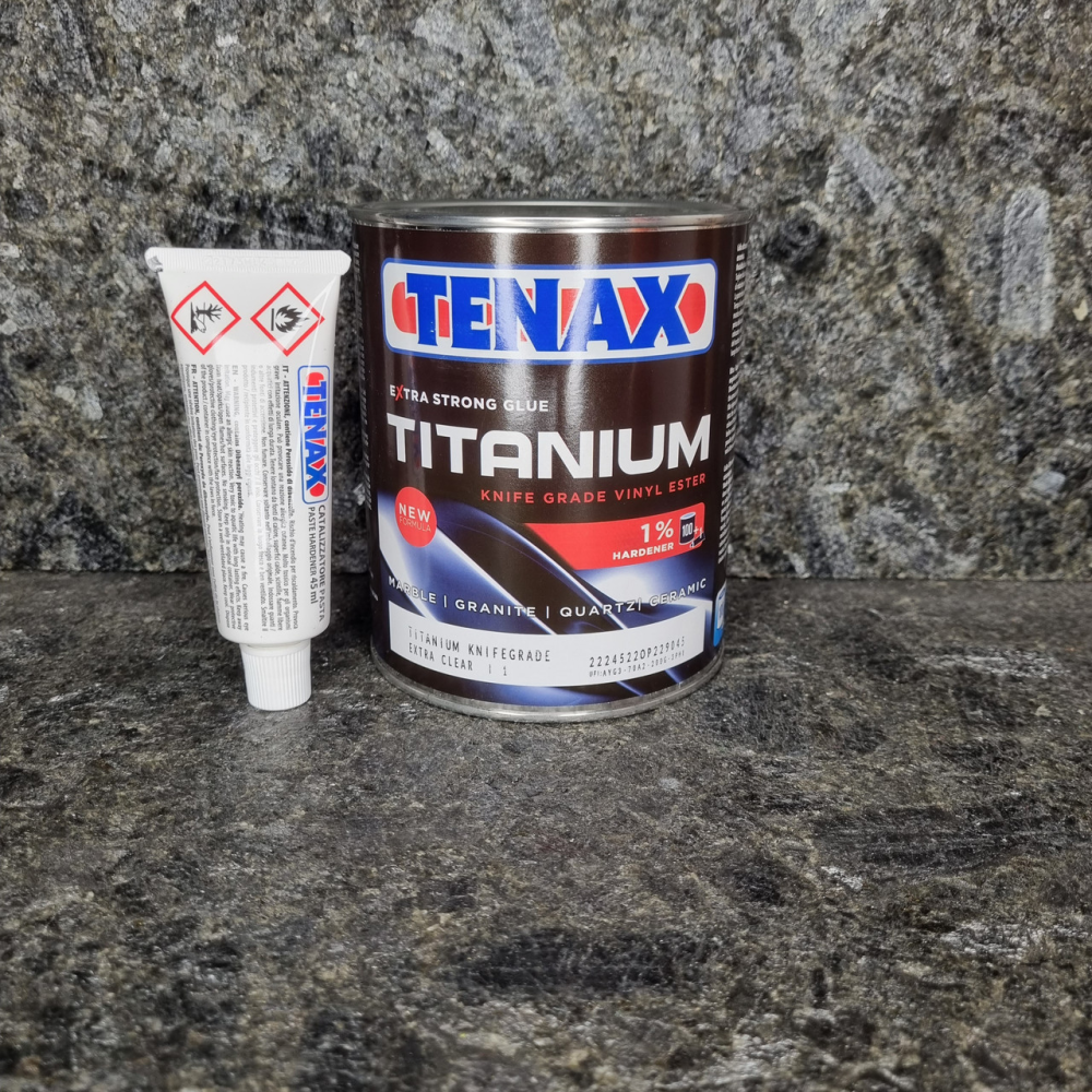 TENAX TITANIUM 1л. Клей для каменю.